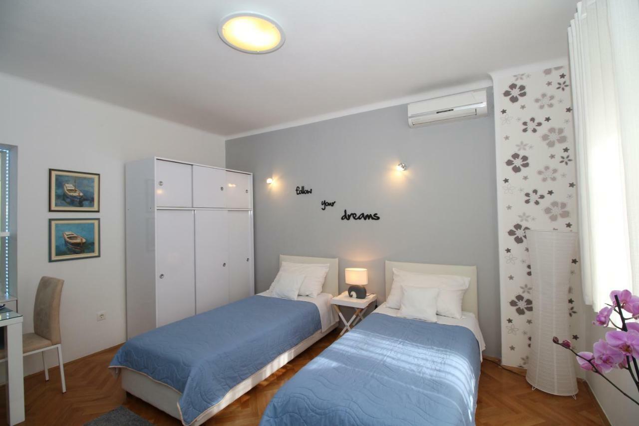 Nena Studio Apartment Задар Экстерьер фото